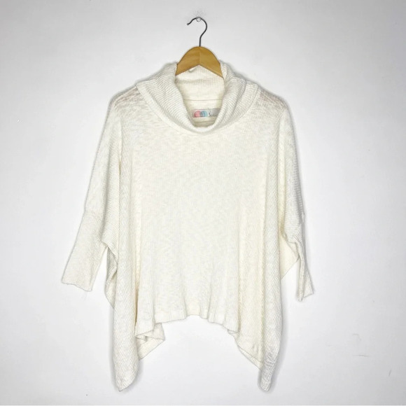 Free People Beach Ivory Cowl Neck Sweater Size Medium - Picture 3 of 8